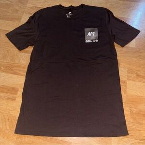 Nike Men's Brown Graphic T-Shirt